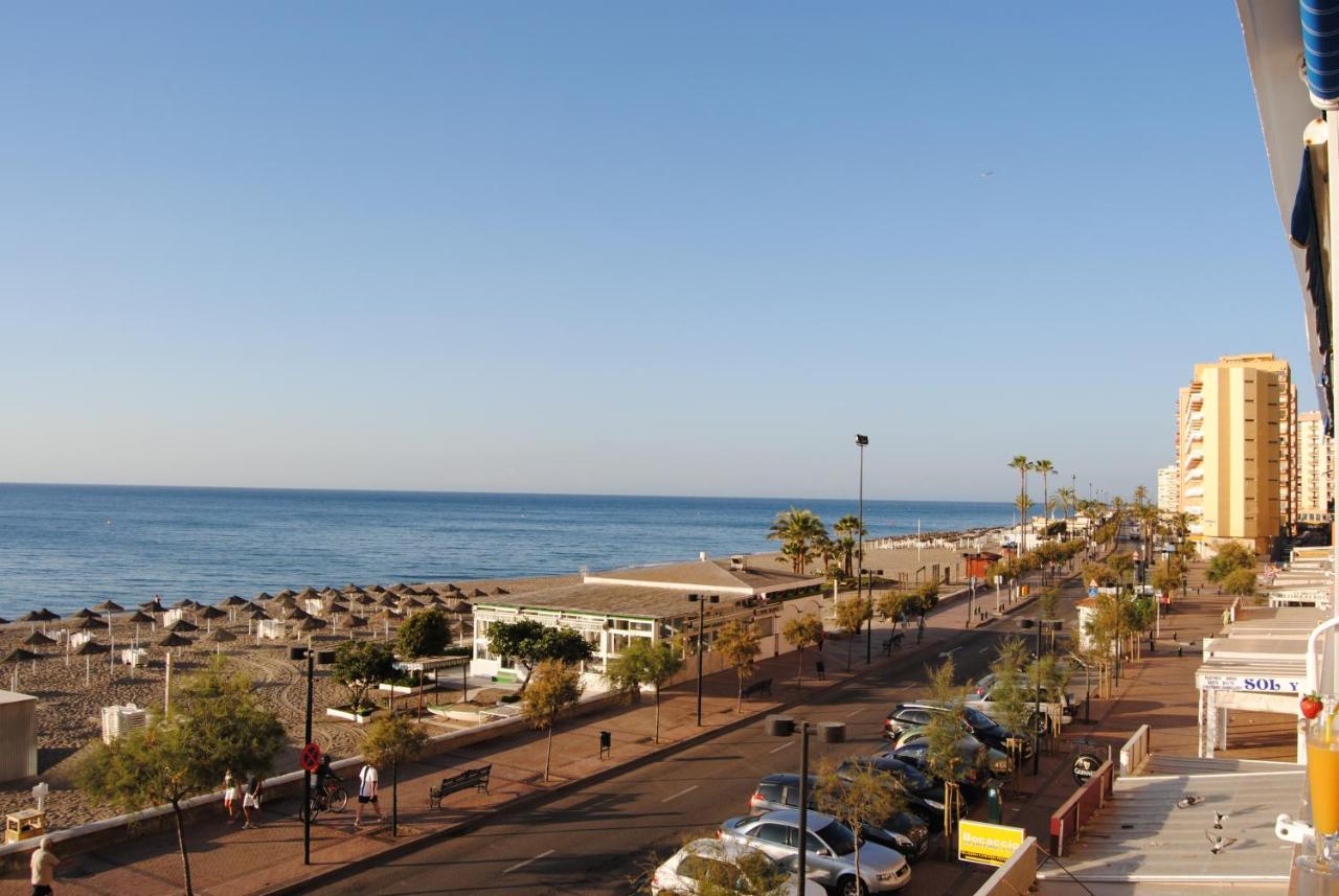 Frente Al Mar Apartment Фуeнхирола Екстериор снимка