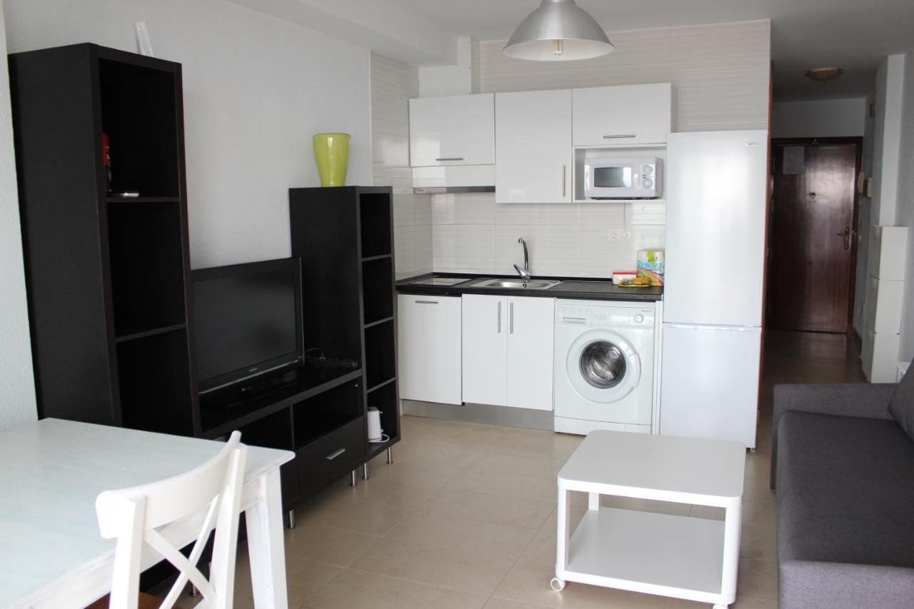 Frente Al Mar Apartment Фуeнхирола Екстериор снимка
